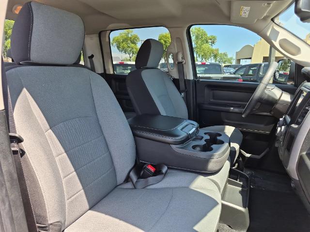 2024 Ram 1500 Classic Tradesman Crew Cab 4x4 5'7" Box