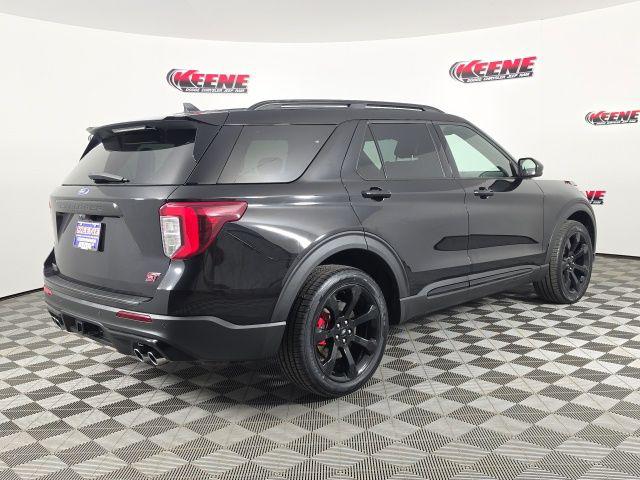 2022 Ford Explorer ST 2022 Ford Explorer ST