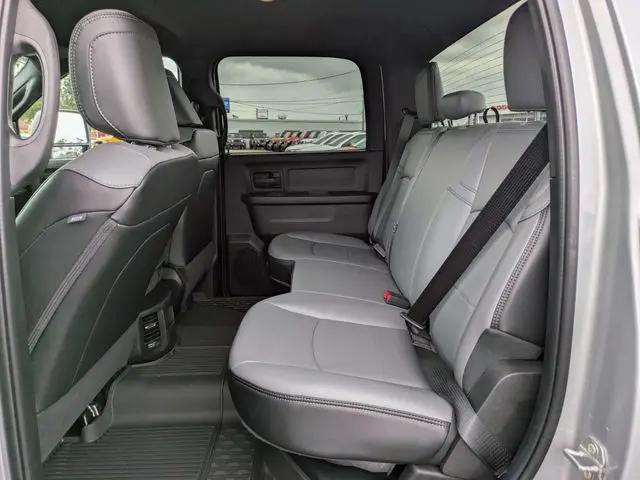 2026 Ram 3500 Tradesman Crew Cab 4x4 8 Box