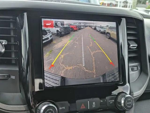 2026 Ram 3500 Tradesman Crew Cab 4x4 8 Box