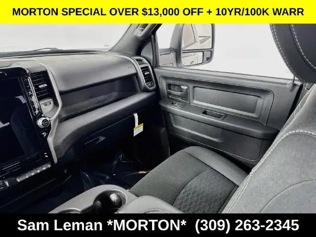 2026 Ram 2500 Black Express Crew Cab 4x4 64 Box