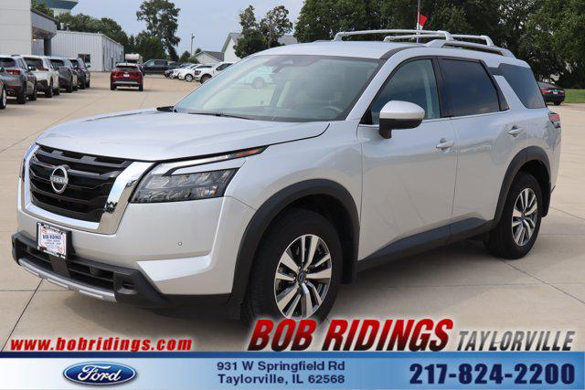 2025 Nissan Pathfinder SL 4WD for sale in Taylorville, IL