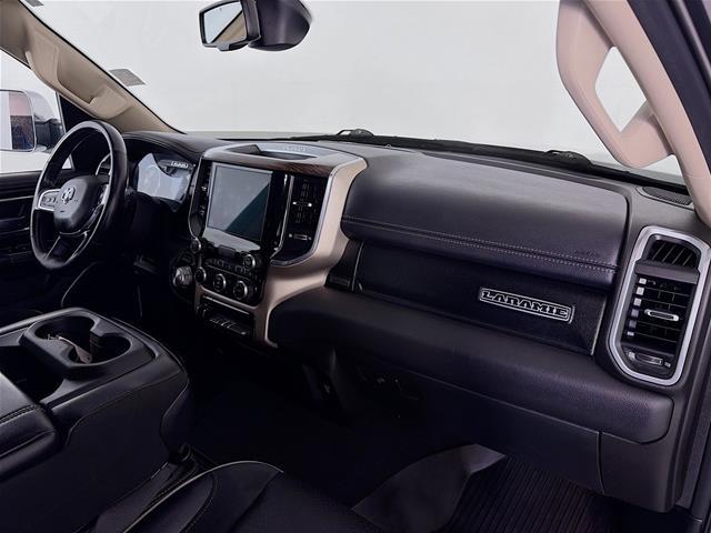 2019 Ram 1500 Laramie Crew Cab 4x4 6'4" Box