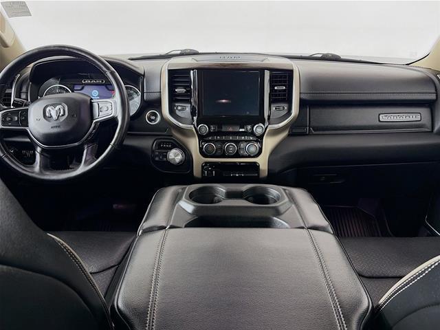 2019 Ram 1500 Laramie Crew Cab 4x4 6'4" Box