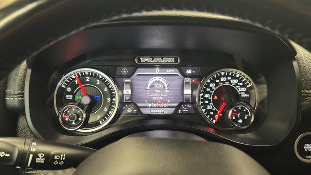 2022 Ram 1500 Laramie Crew Cab 4x4 57 Box