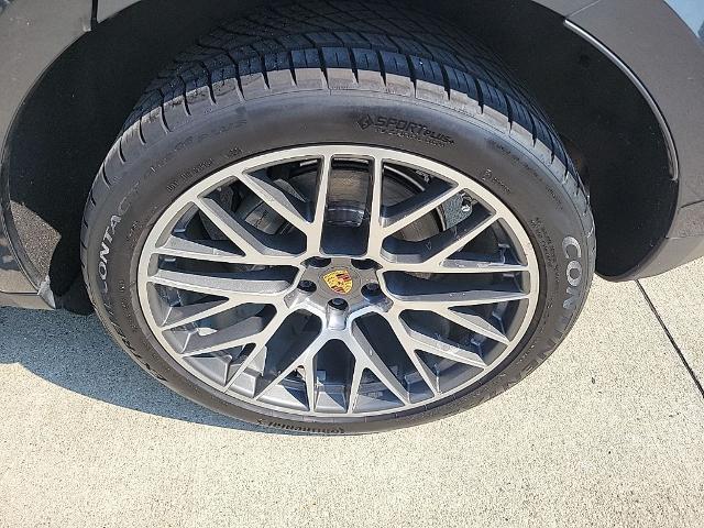 2021 Porsche Macan S