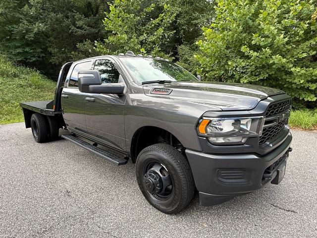 2024 Ram 3500 Tradesman/SLT/Laramie/Limited