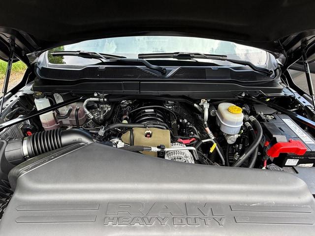 2024 Ram 3500 Tradesman/SLT/Laramie/Limited