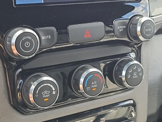 2026 Ram 2500 Tradesman Crew Cab 4x4 8 Box