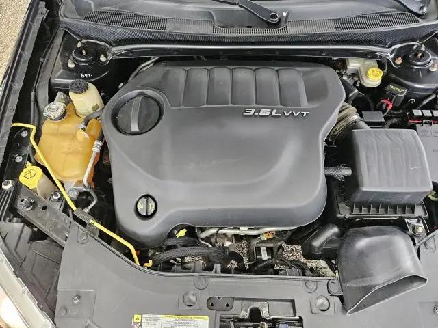 2013 Chrysler 200 Limited