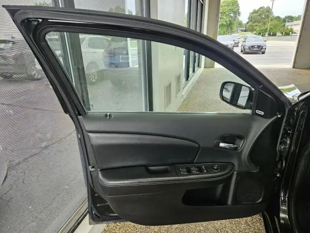 2013 Chrysler 200 Limited