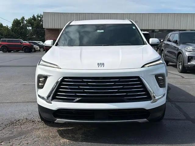 2026 Buick Enclave Preferred FWD