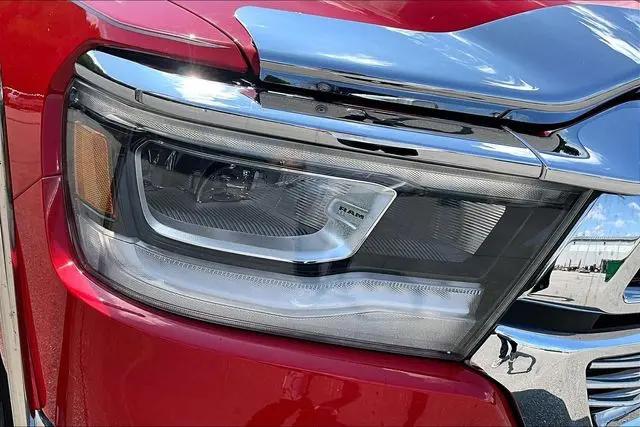 2021 Ram 1500 Laramie Crew Cab 4x4 5'7" Box