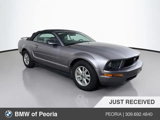 2006 Ford Mustang V6 for sale in Peoria, IL