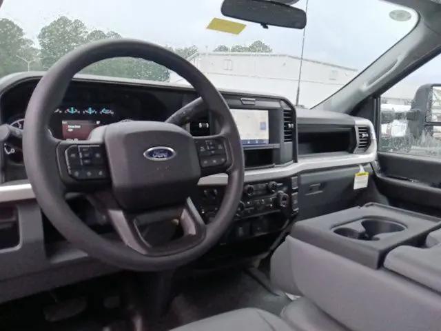 2026 Ford 600 XL