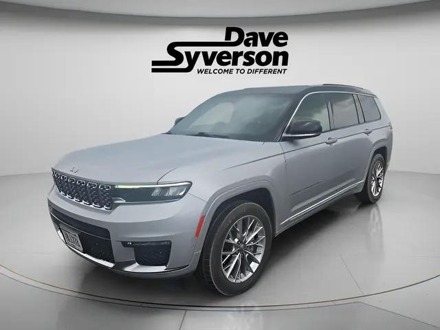 2023 Jeep Grand Cherokee L Summit 4x4 for sale in Albert Lea, MN