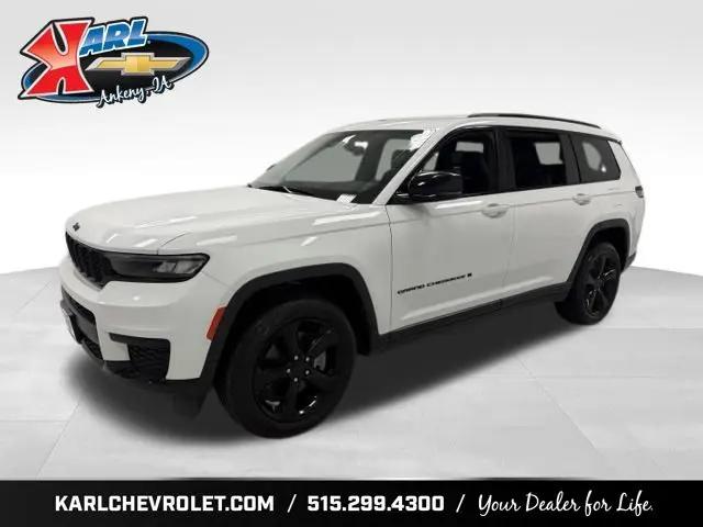 2021 Jeep Grand Cherokee Altitude 4x4 for sale in Ankeny, IA