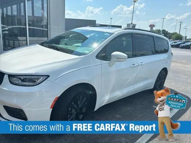 2021 Chrysler Pacifica Touring L