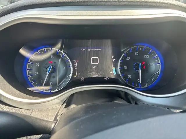 2021 Chrysler Pacifica Touring L