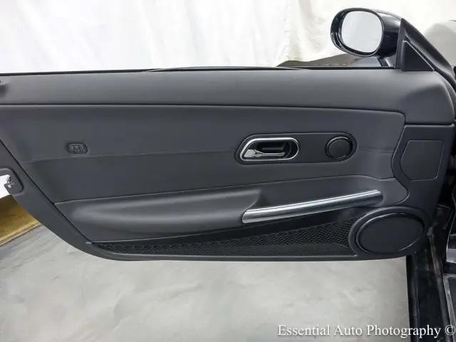 2006 Chrysler Crossfire Base