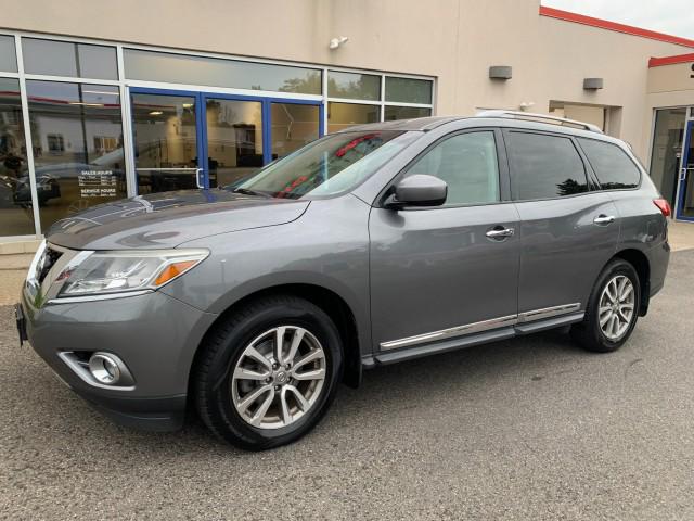 2016 Nissan Pathfinder SL for sale in Meriden, CT