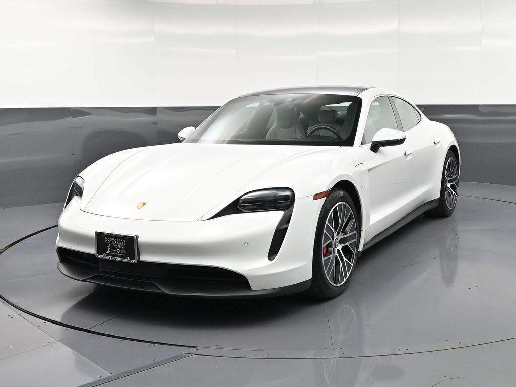 /2020 Porsche Taycan