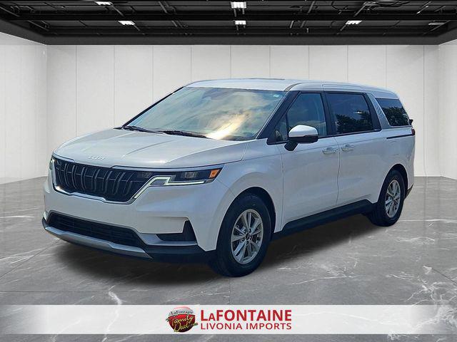 2023 Kia Carnival LX Seat Package