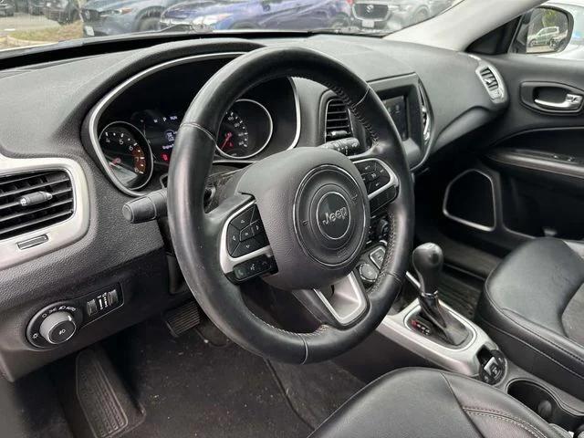 2019 Jeep Compass Latitude 4x4 2019 Jeep Compass Latitude 4x4