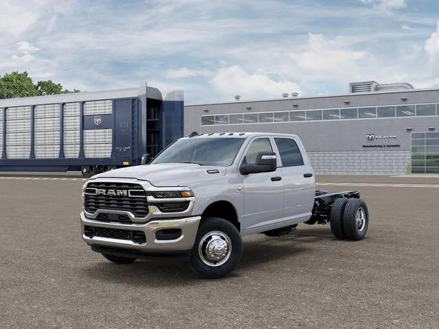 2026 RAM 3500 Chassis Tradesman/Big Horn