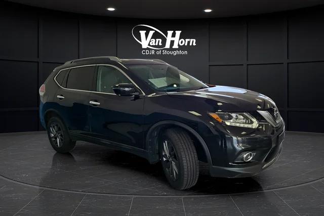 2016 Nissan Rogue SL for sale in Stoughton, WI