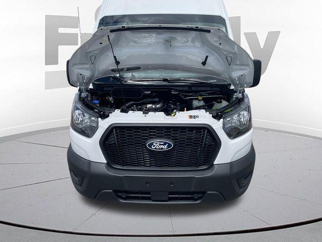 2026 Ford Transit Cargo Van Base
