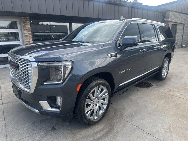 2021 GMC Yukon XL 4WD Denali for sale in Somerset, WI