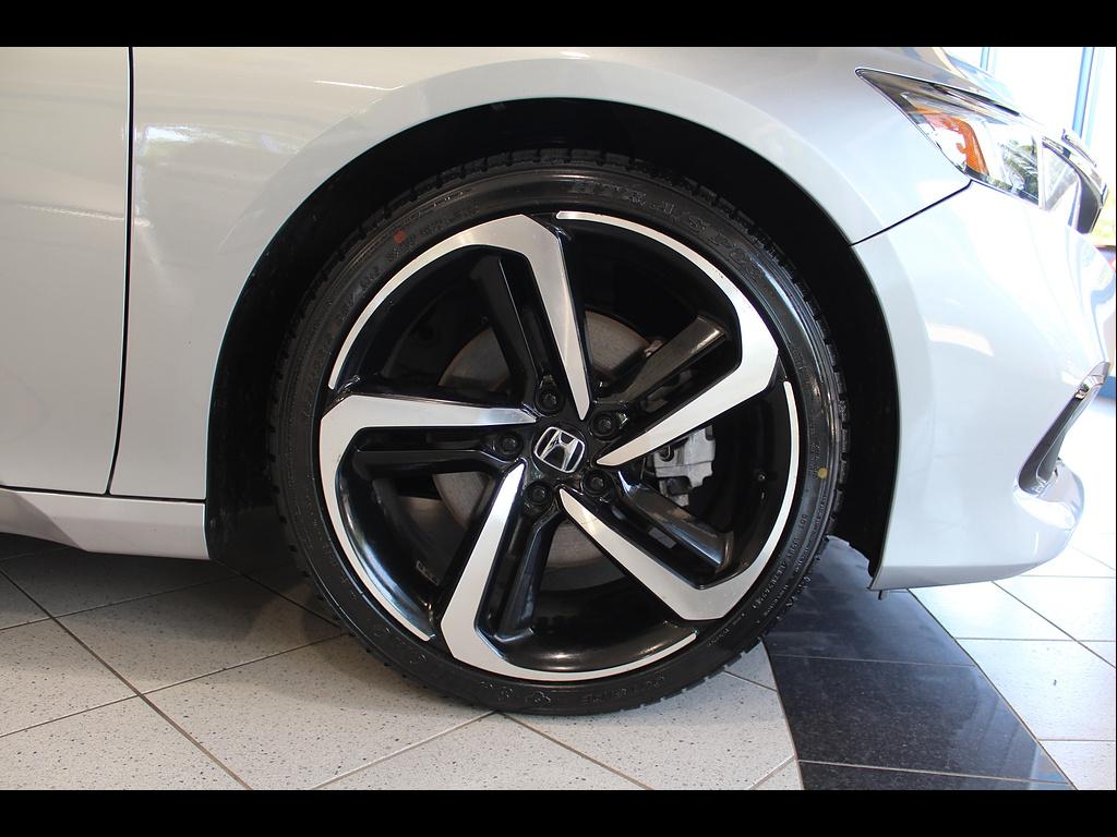 2022 Honda Accord Sport - Photo 12