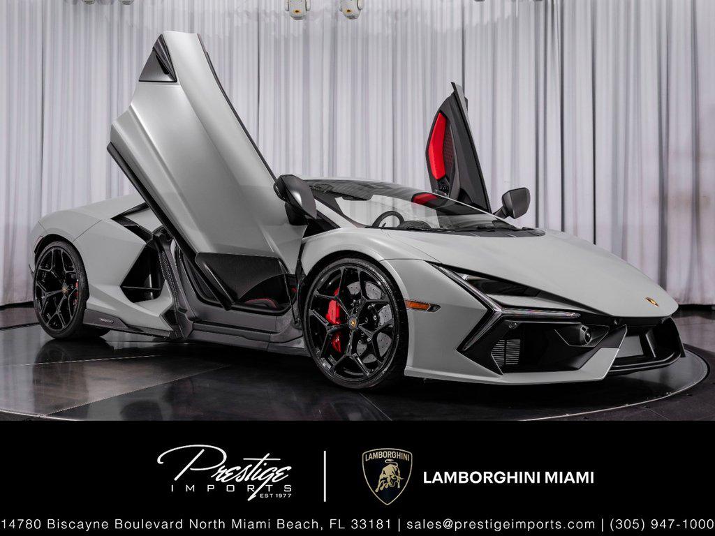 /2024 Lamborghini Revuelto