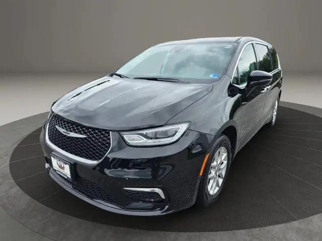 2024 Chrysler Pacifica Touring L for sale in Altavista, VA