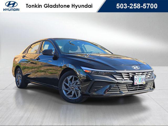 2025 Hyundai Elantra Hybrid Blue for sale in GLADSTONE, OR