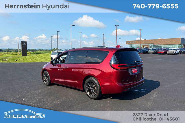 2021 Chrysler Pacifica Touring L