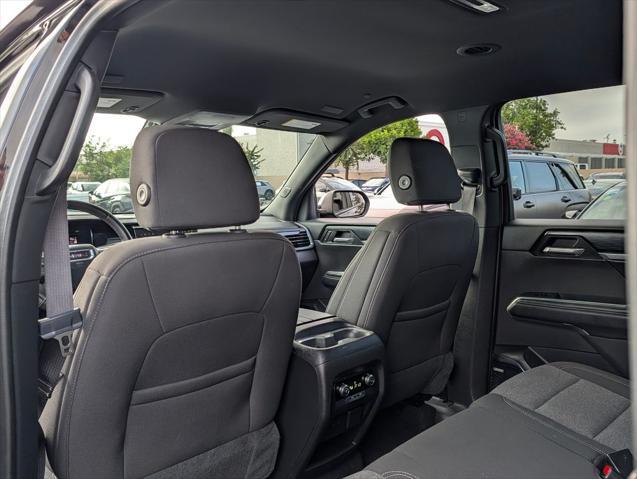 2025 GMC Acadia AWD Elevation