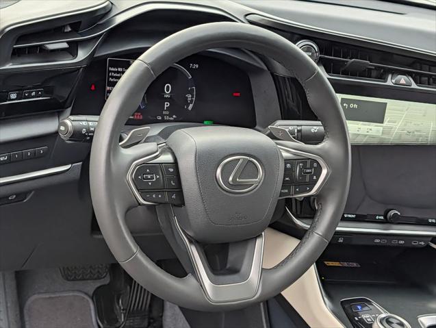 2024 Lexus 300 Premium