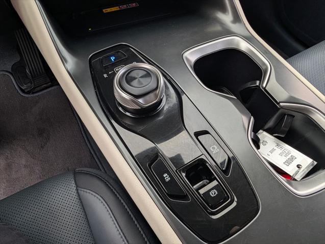 2024 Lexus 300 Premium