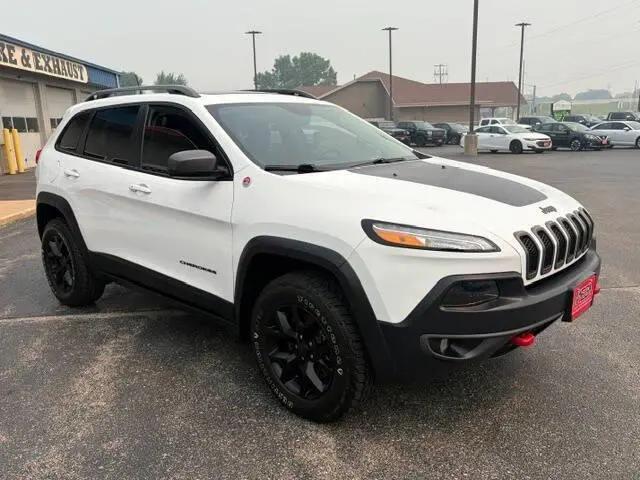 2018 Jeep Cherokee Trailhawk 4x4 for sale in Appleton, WI