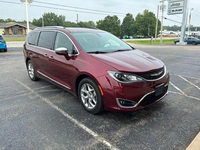 2018 Chrysler Pacifica Limited for sale in Wabash, IN