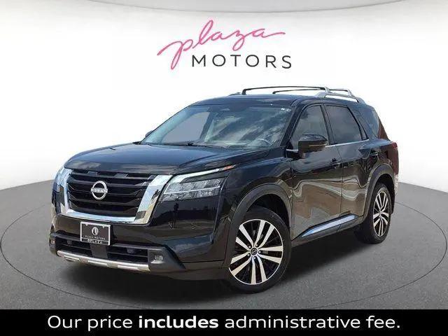 2023 Nissan Pathfinder Platinum FWD for sale in Creve Coeur, MO