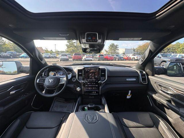 2027 RAM Ram 1500 RAM 1500 LARAMIE CREW CAB 4X4 57 BOX 2027 RAM Ram 1500 RAM 1500 LARAMIE CREW CAB 4X4 57 BOX