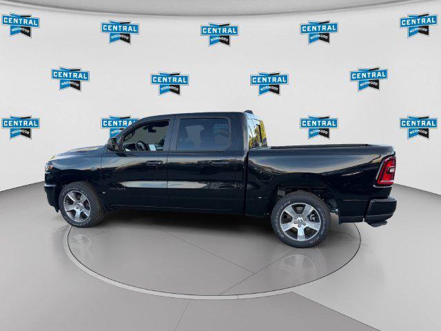 2027 RAM Ram 1500 RAM 1500 EXPRESS CREW CAB 4X4 57 BOX 2027 RAM Ram 1500 RAM 1500 EXPRESS CREW CAB 4X4 57 BOX