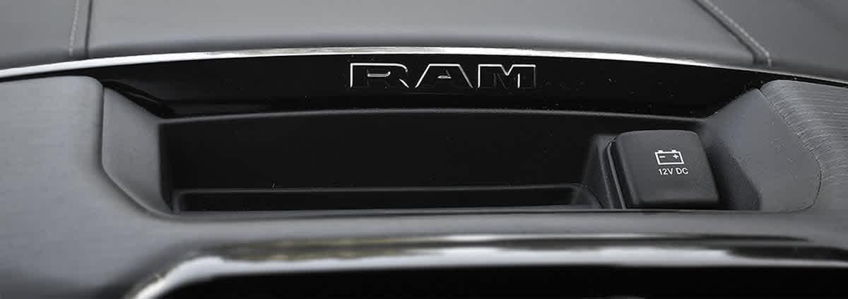 2024 Ram 1500 Limited Crew Cab 4x4 57 Box