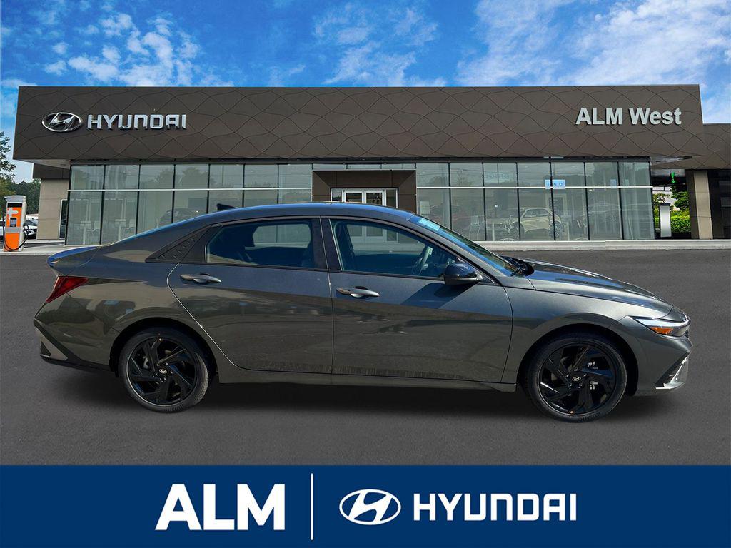 New 2026 Gray HYUNDAI SEL Sport image 6