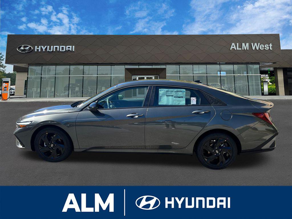 New 2026 Gray HYUNDAI SEL Sport image 10