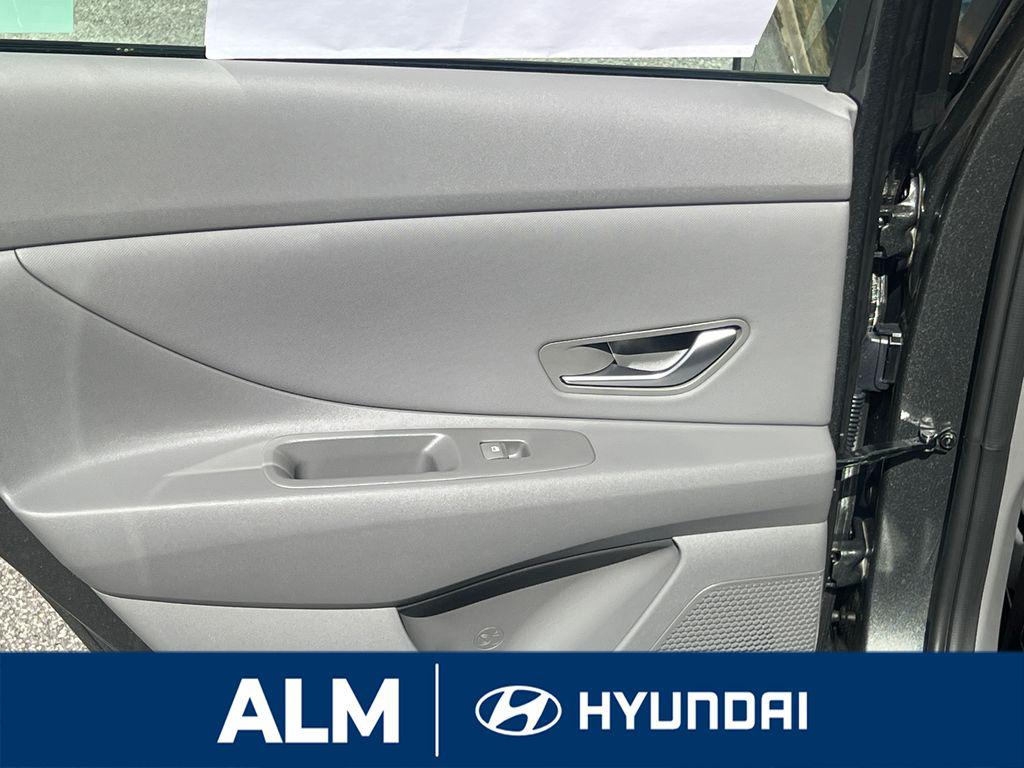 New 2026 Gray HYUNDAI SEL Sport image 22