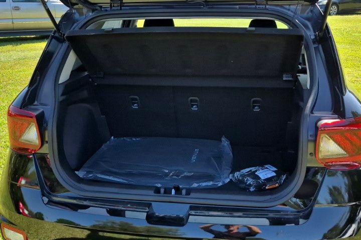 New 2026 Black Hyundai SE image 7